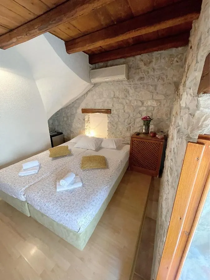 House Ivancic Trogir